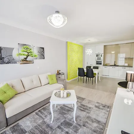 Apartament Lima